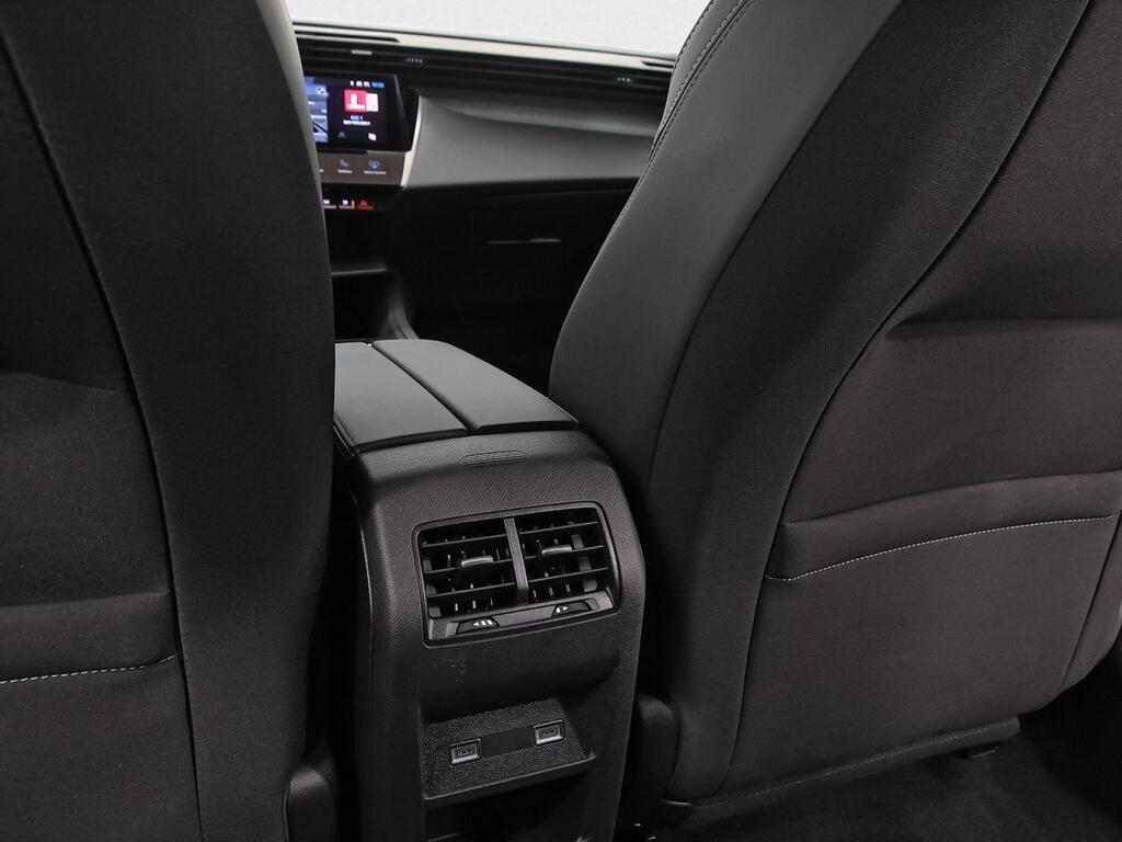 Peugeot 408 408 Allure HYBRID 136 eDCS6 37