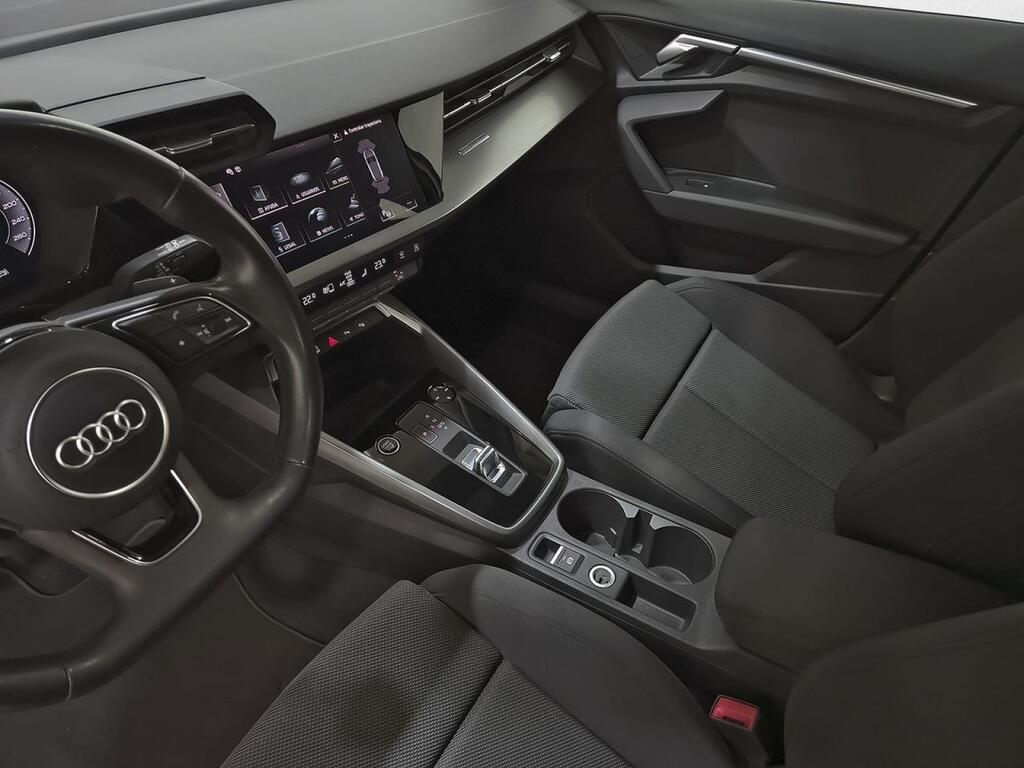 Audi A3 Sportback Genuine 35 TDI 110kW S tronic 31