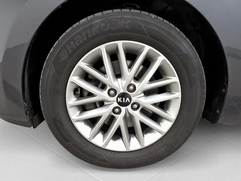 Kia Rio 1.0 T-GDi 74kW (100CV) Drive 10