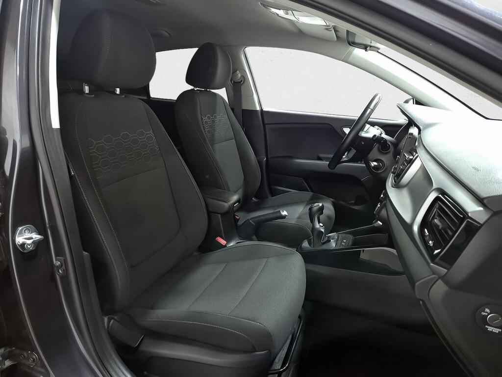 Kia Rio 1.0 T-GDi 74kW (100CV) Drive 7