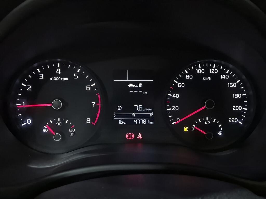 Kia Rio 1.0 T-GDi 74kW (100CV) Drive 13