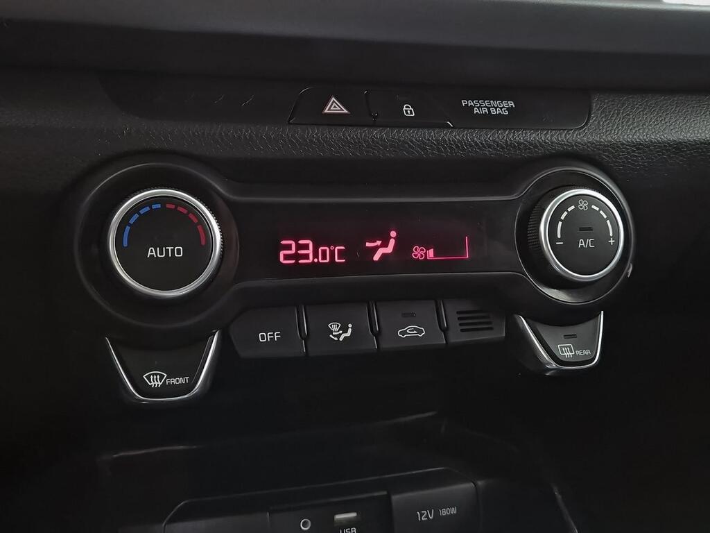 Kia Rio 1.0 T-GDi 74kW (100CV) Drive 25