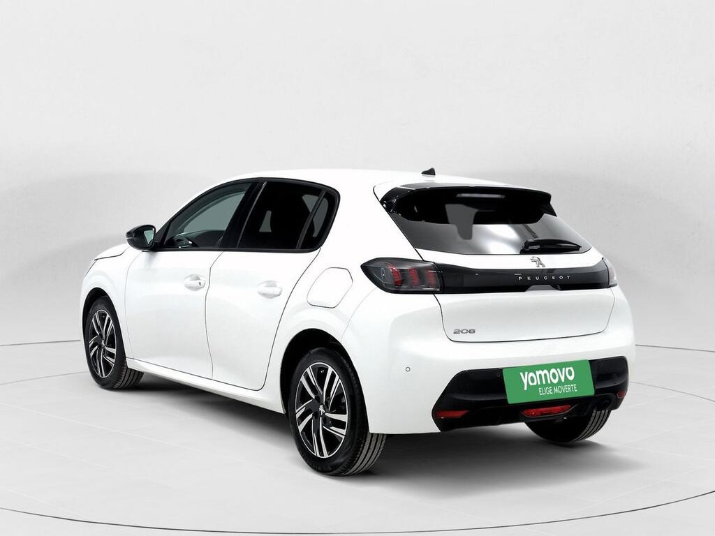 Peugeot 208 BlueHDi 73kW (100CV) Allure 2