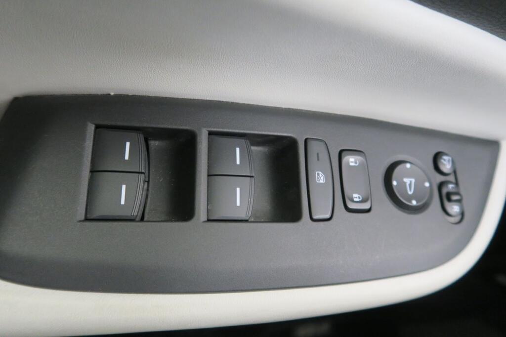 Honda Jazz Berlina 1.5 I-MMD HEV EXECUTIVE 109 5P 11