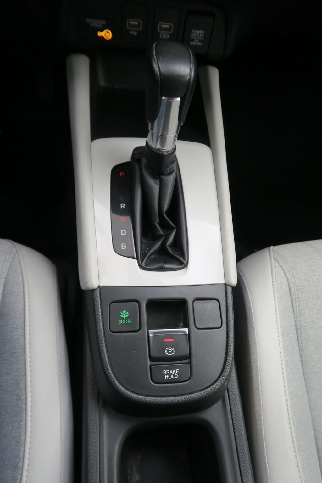 Honda Jazz Berlina 1.5 I-MMD HEV EXECUTIVE 109 5P 12