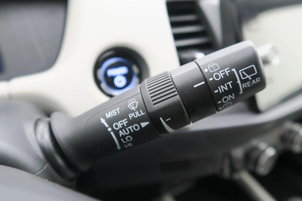 Honda Jazz HYBRID 2023 1.5I-MMD EXECUTIVE 11