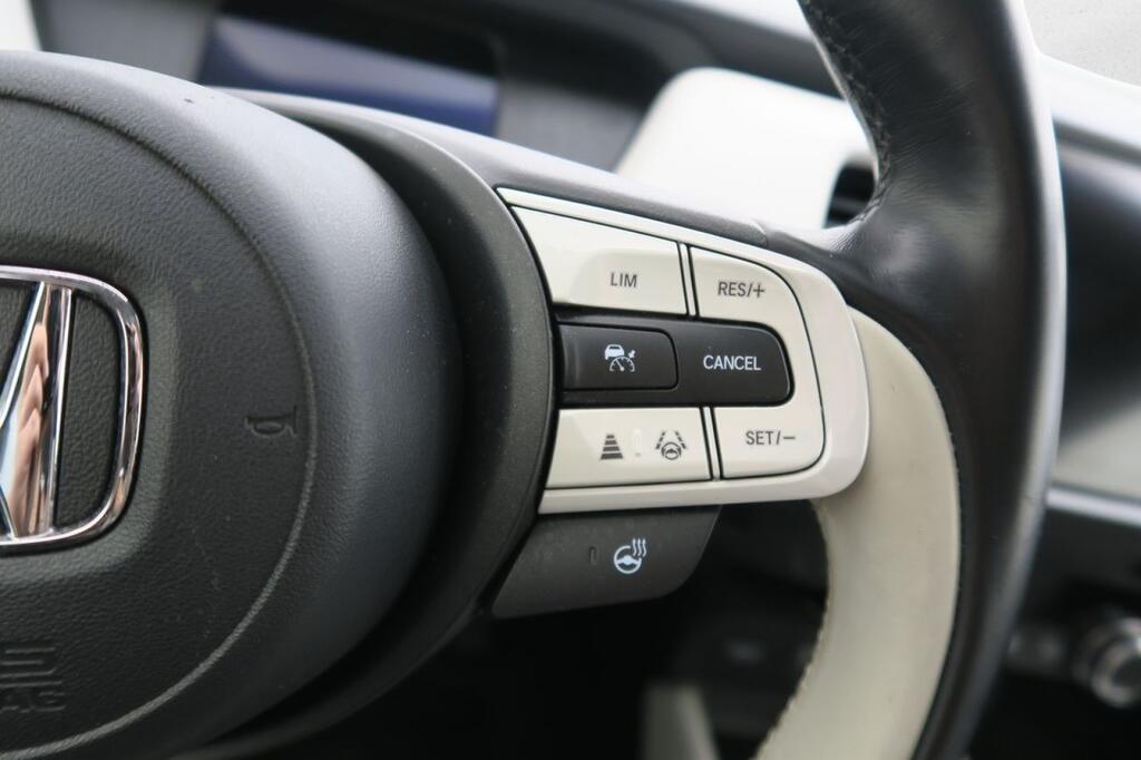 Honda Jazz HYBRID 2023 1.5I-MMD EXECUTIVE 13