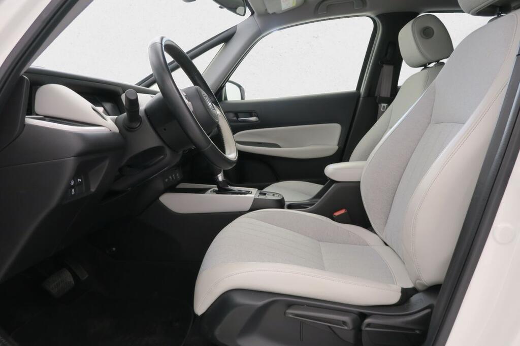 Honda Jazz HYBRID 2023 1.5I-MMD EXECUTIVE 7