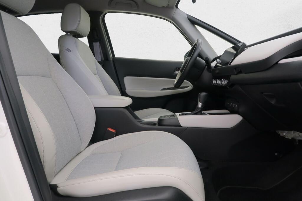 Honda Jazz HYBRID 2023 1.5I-MMD EXECUTIVE 18