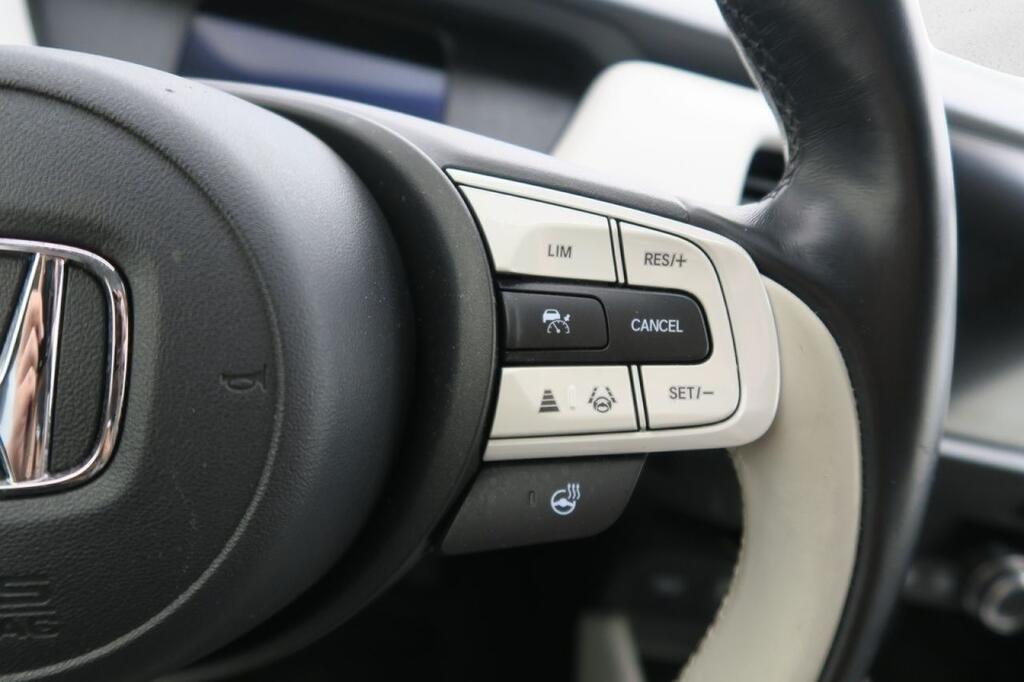 Honda Jazz HYBRID 2023 1.5I-MMD EXECUTIVE 13