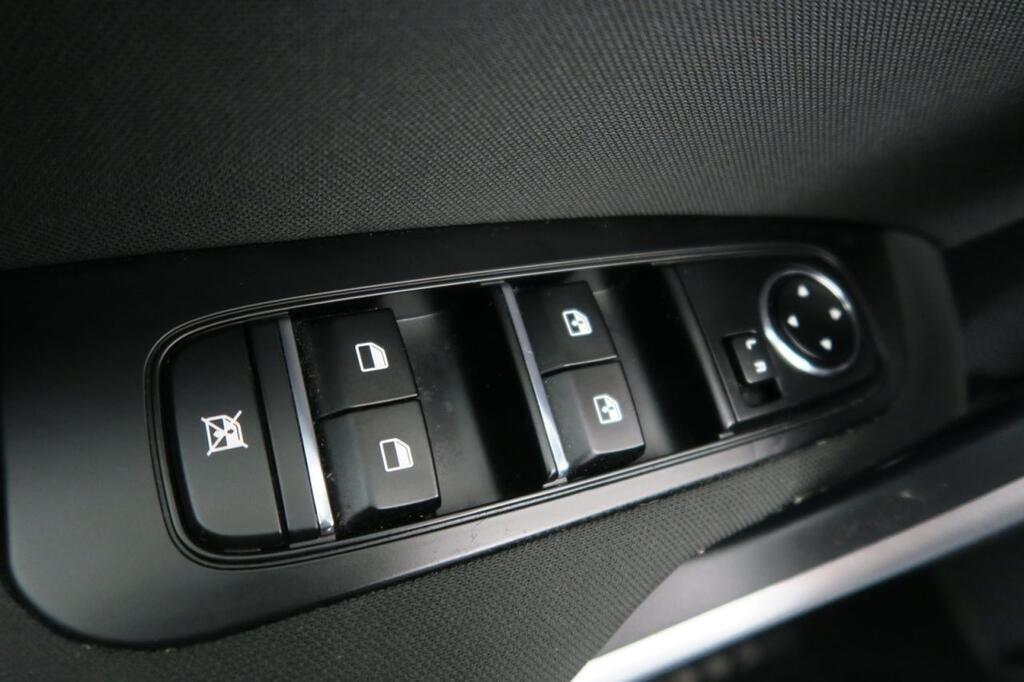 Kia XCeed SUV 1.0 T-GDI 74KW DRIVE 100 5P 8