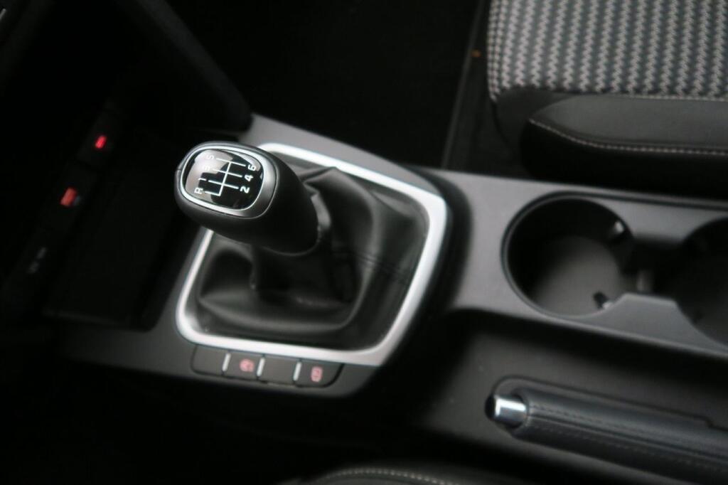 Kia Ceed Berlina 1.0 T-GDI 74KW DRIVE 100 5P