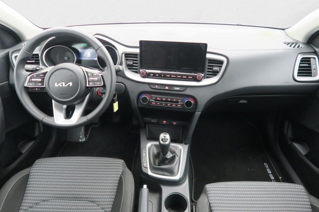 Kia Ceed Berlina 1.0 T-GDI 74KW DRIVE 100 5P
