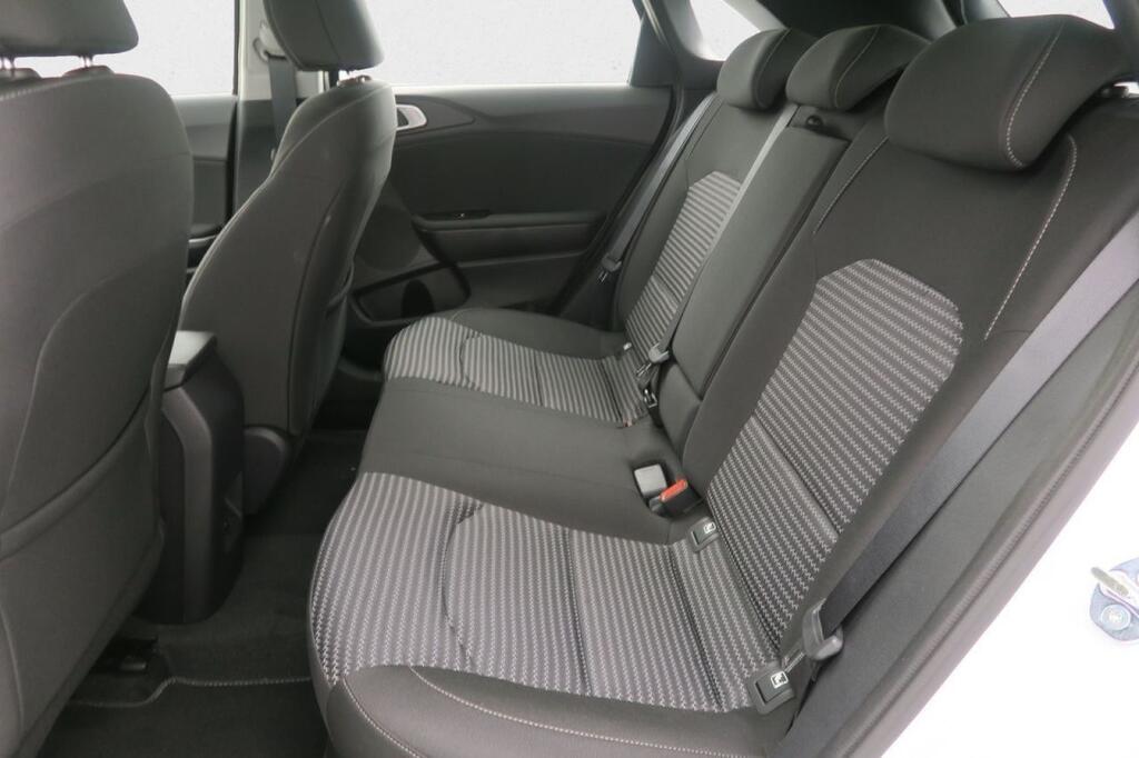 Kia Ceed Berlina 1.0 T-GDI 74KW DRIVE 100 5P