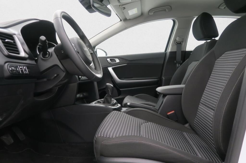 Kia Ceed Berlina 1.0 T-GDI 74KW DRIVE 100 5P