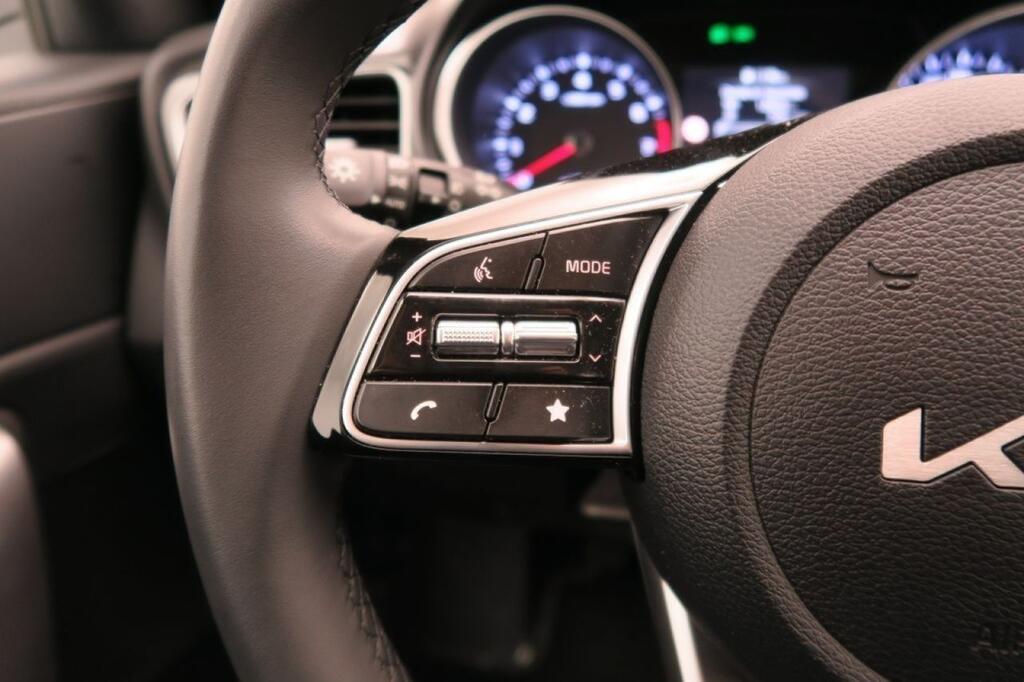Kia Ceed Berlina 1.0 T-GDI 74KW DRIVE 100 5P
