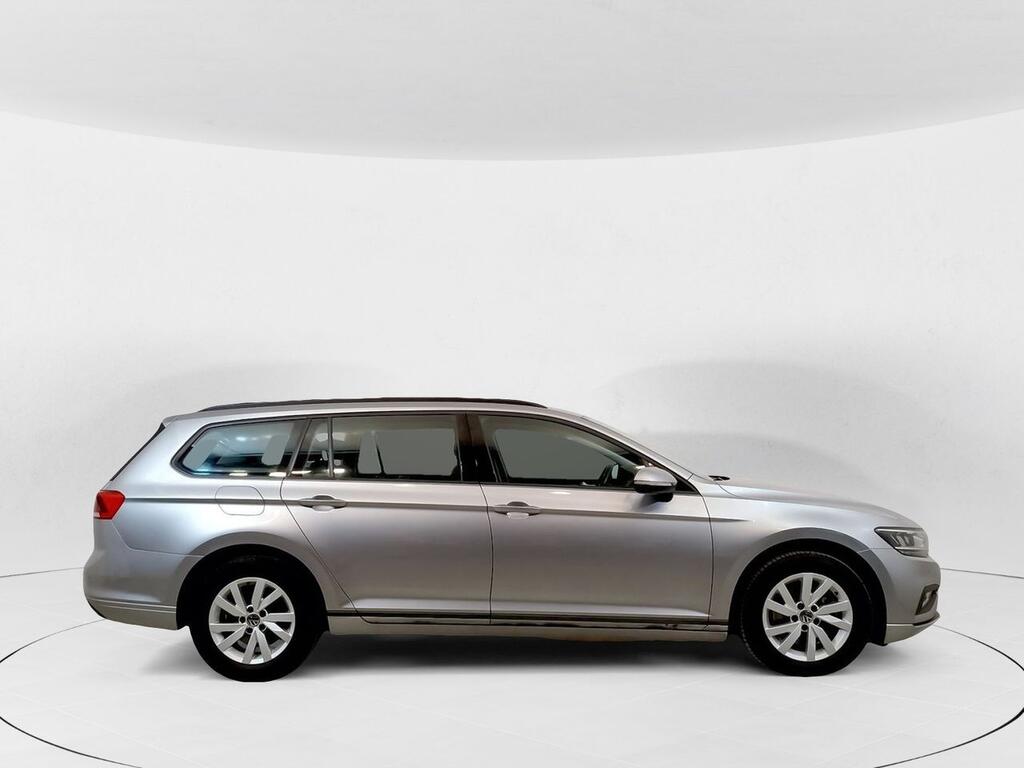 Volkswagen Passat Variant Business 2.0 TDI 110kW 3