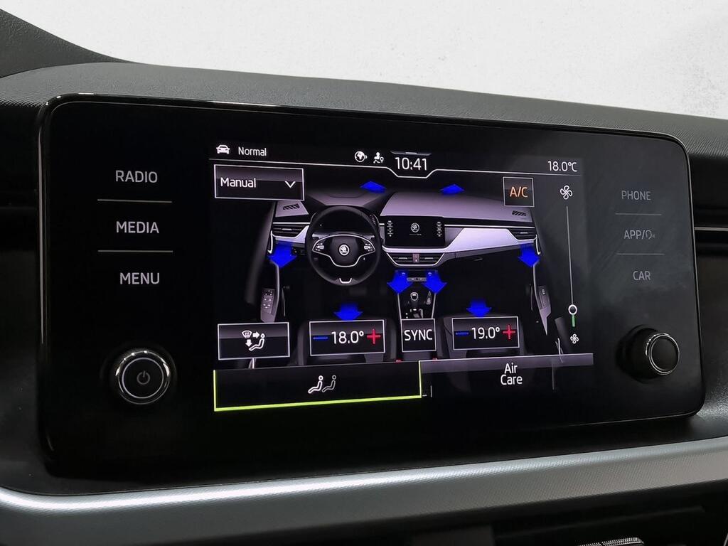 Skoda Kamiq 1.0 TSI 81kW (110CV) SCOUT 25