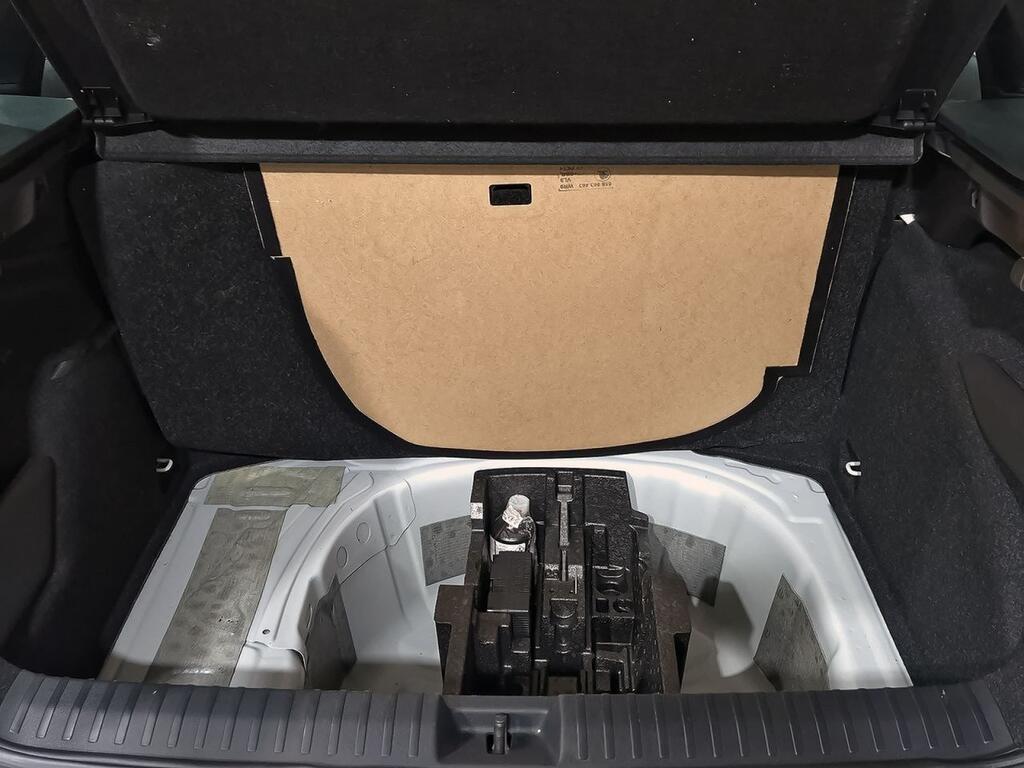 Skoda Kamiq 1.0 TSI 81kW (110CV) SCOUT 36