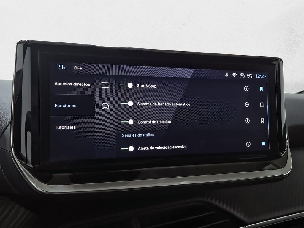 Peugeot 2008 Allure Puretech 130 S&S EAT8 22