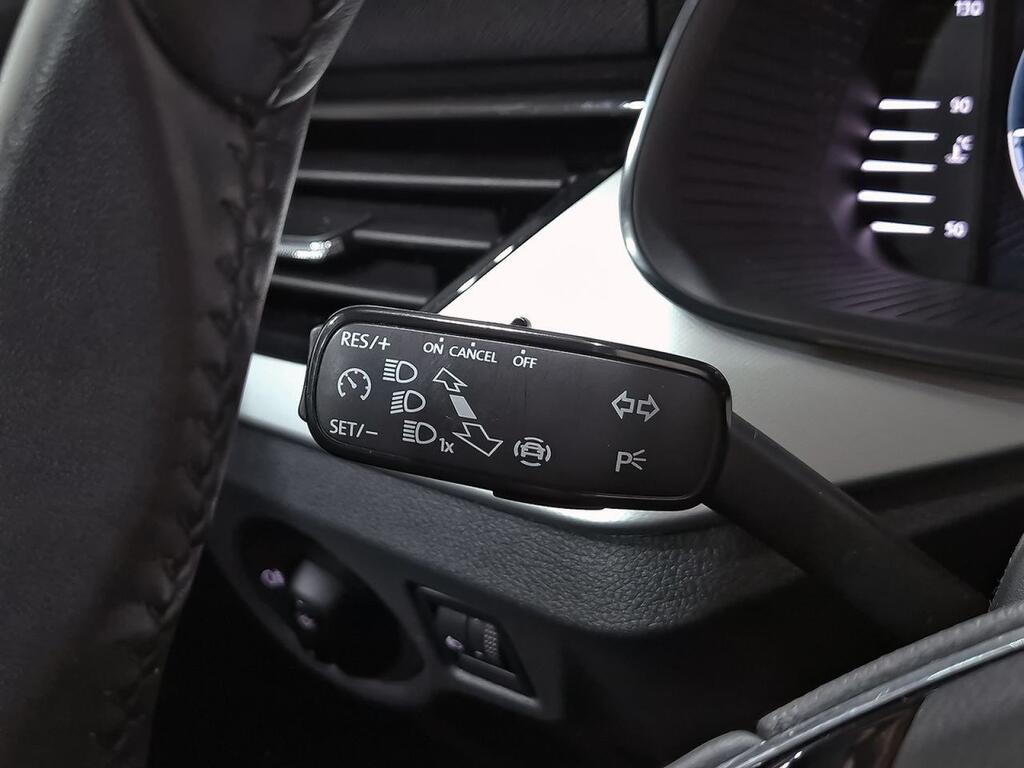 Skoda Kamiq 1.0 TSI 85kW (115CV) SELECTION 11