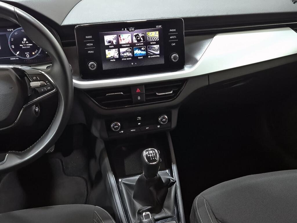 Skoda Kamiq 1.0 TSI 85kW (115CV) SELECTION 27