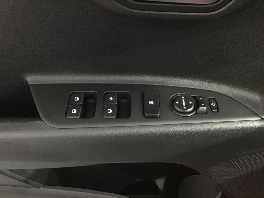 Kia Rio 1.0 T-GDi 88kW (120CV) MHEV iMT Drive 18