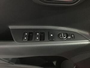 Kia Rio 1.0 T-GDi 88kW (120CV) MHEV iMT Drive 18