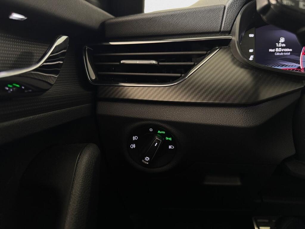 Skoda Kamiq 1.0 TSI 81kW (110CV) DSG Montecarlo 12