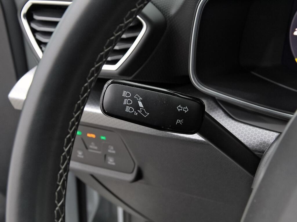 Seat Leon 1.5 TSI 85kW S&S Style 25 Aniversario 12