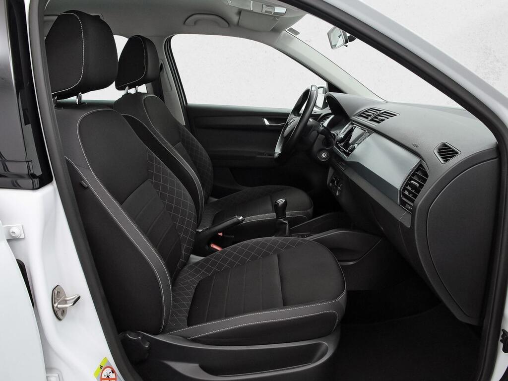 Skoda Fabia 1.0 MPI 44KW (60cv) Urban 5