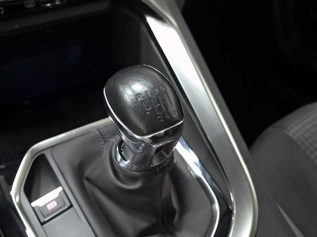 Peugeot 3008 1.5 BlueHDi 96kW (130CV) S&S Active Pack 27