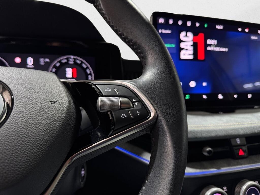 Skoda Superb Combi 1.5 TSI m-HEV 110kW DSG Selection 10