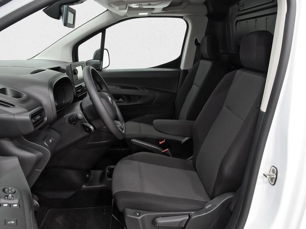 Fiat Doblò FURGON 1.2 GASOLINE 110CV 650KG L1 4P 9