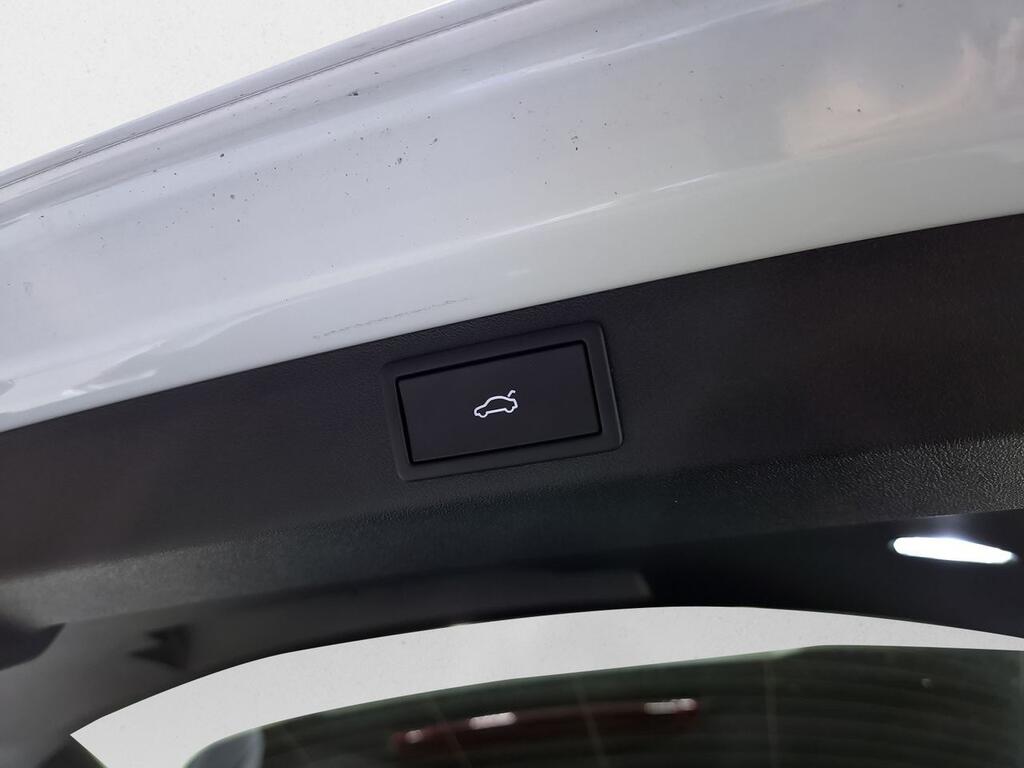 Skoda Elroq 150 kW (204 CV) 63 kWh (59 kwh neta) 37