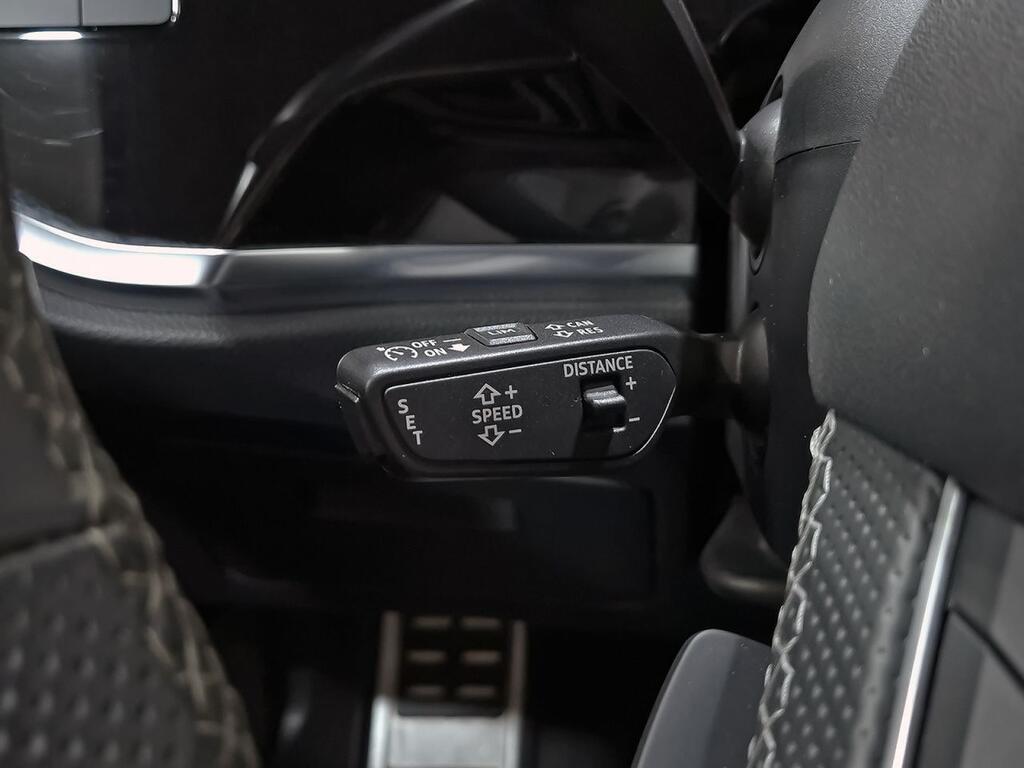 Audi Q3 Sportback Black line 35 TDI 110kW (150CV) S tronic 17