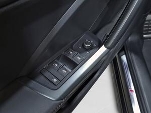 Audi Q3 Sportback Black line 35 TDI 110kW (150CV) S tronic 11