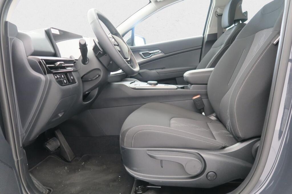 Kia Sportage SUV 1.6 T-GDI HEV DRIVE AUTO 215 5P 22