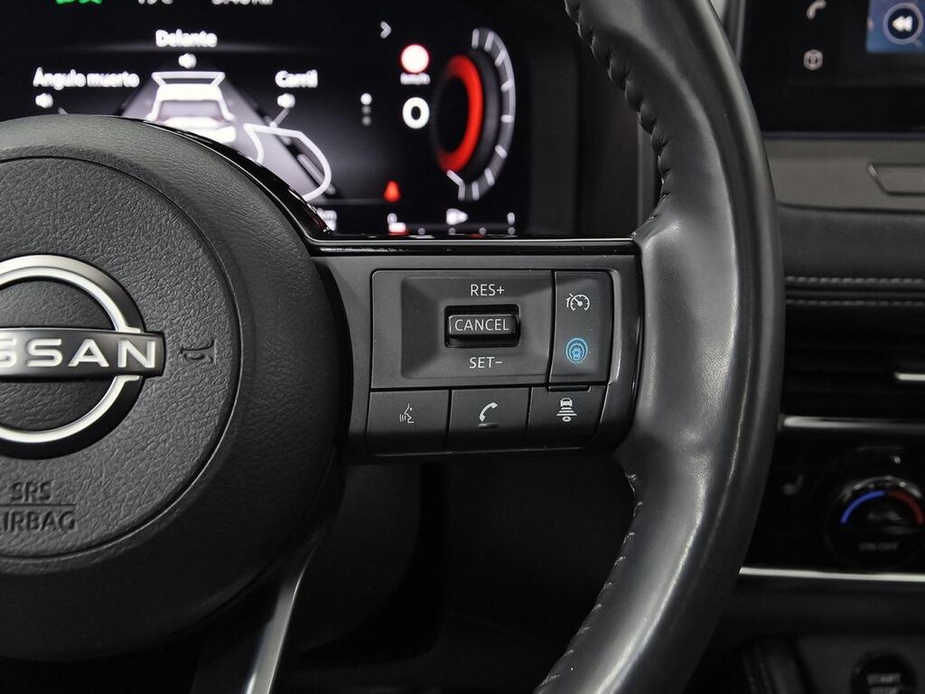 Nissan X-Trail 7pl 1.5 e-4ORCE 158kW 4x4 A/T Tekna+ 21