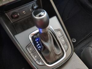 Hyundai Kona 1.6 GDI HEV Style Sky DCT 28