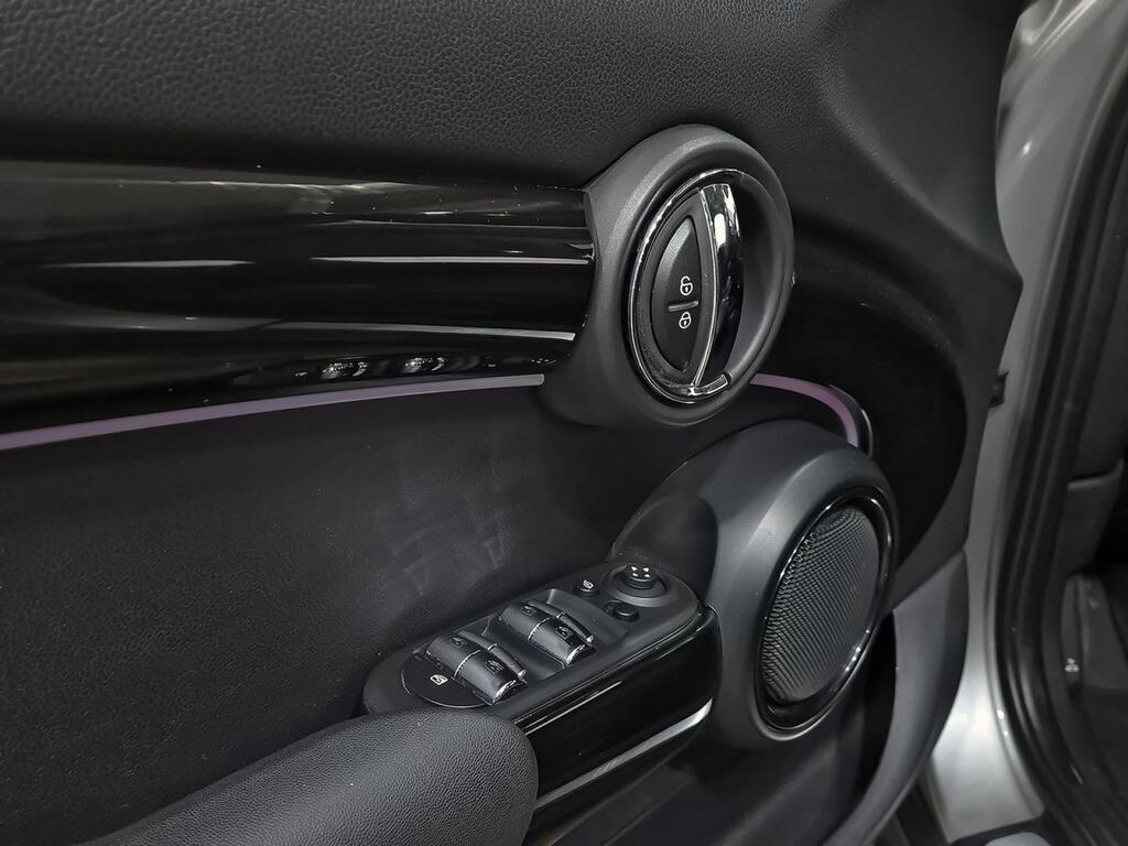 MINI Cooper COOPER 5 PUERTAS 11