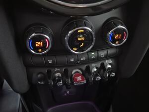 MINI Cooper COOPER 5 PUERTAS 22