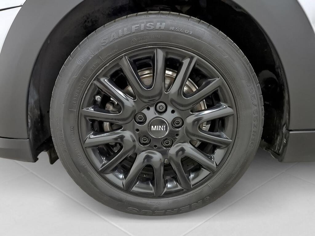 MINI Cooper COOPER 5 PUERTAS 10