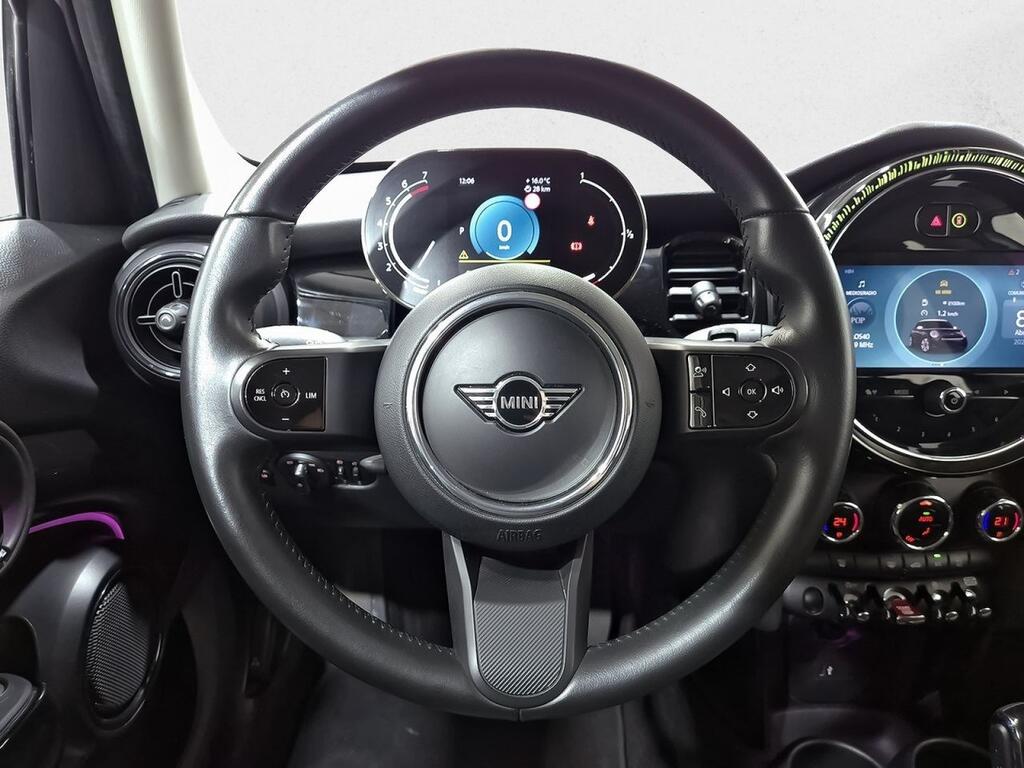 MINI Cooper COOPER 5 PUERTAS 18