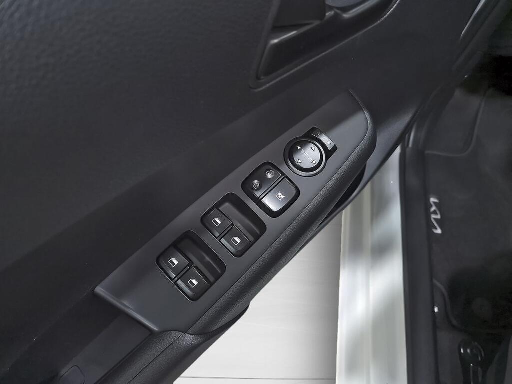 Kia Picanto 1.0 DPi 46kW (63CV) Concept 11