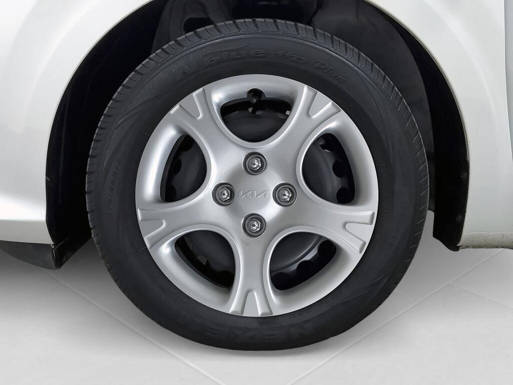 Kia Picanto 1.0 DPi 46kW (63CV) Concept 10