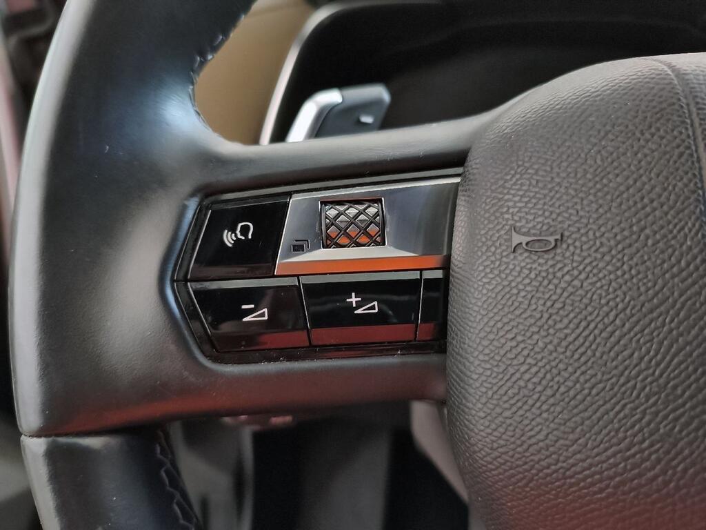 DS DS 7 BlueHDi DE 96kW (130CV) AT Bastille + 13