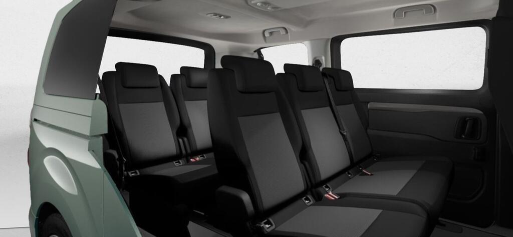 Peugeot Traveller Monovolumen 2.2 BLUEHDI 180 AUTO STANDARD BUSINESS 180 5P 8 Plazas 9