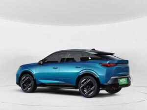 Peugeot 3008 SUV BEV 78KWH 4X4 LAUNCH EDITION 325 5P 4