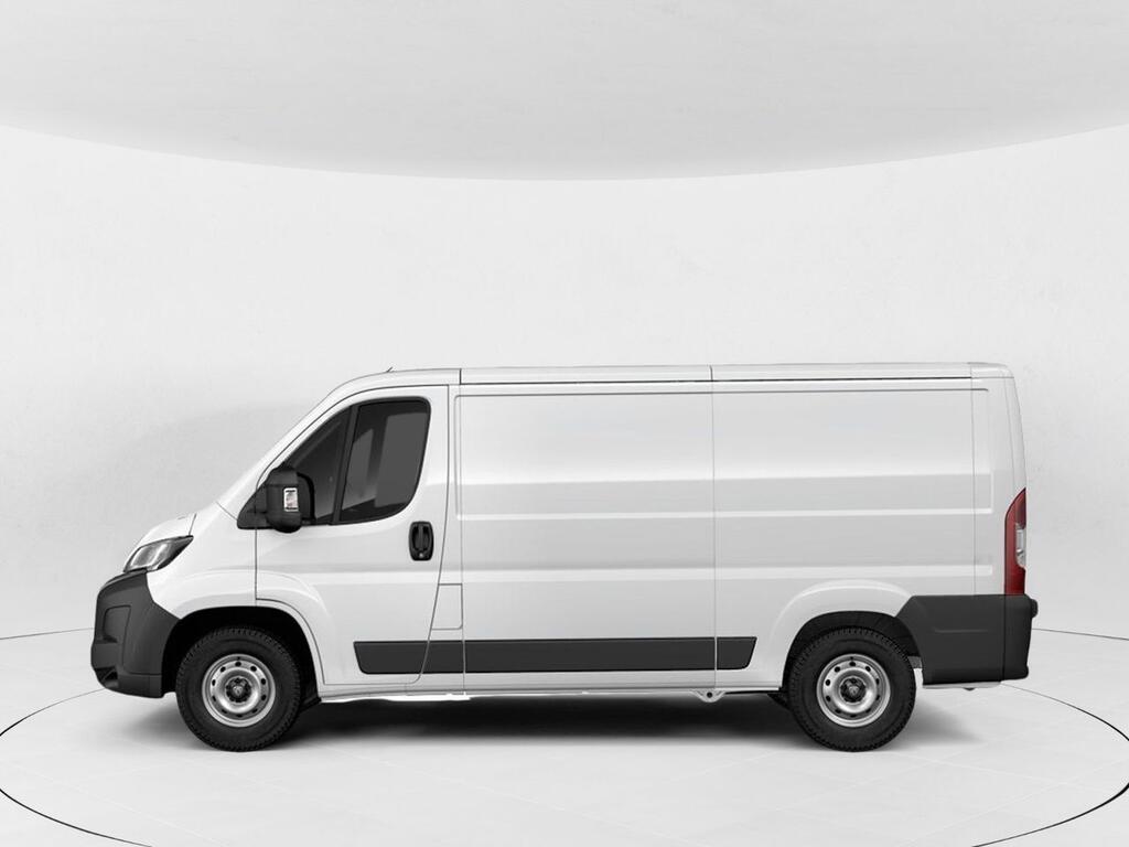 Peugeot Boxer Furgoneta 2.2 BHDI 88KW L2H1 3.0T 120 4P